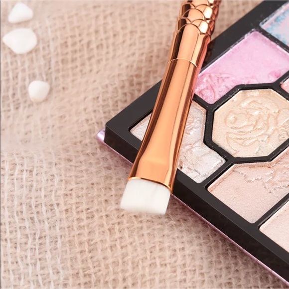 Mermaid makeup brush set - Picture 6 of 7